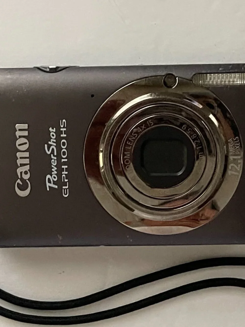 Canon PowerShot ELPH 100 HS